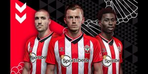 Mẫu áo đấu để lại nhiều ấn tượng của CLB Southampton