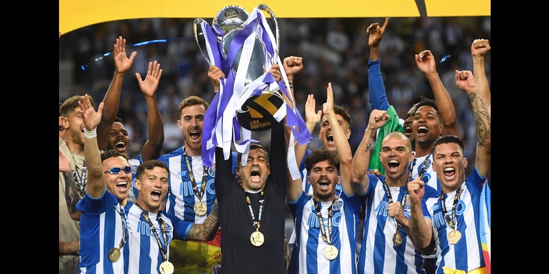 CLB Porto là đội bóng giàu thành tích thứ 2 tại Liga Portugal