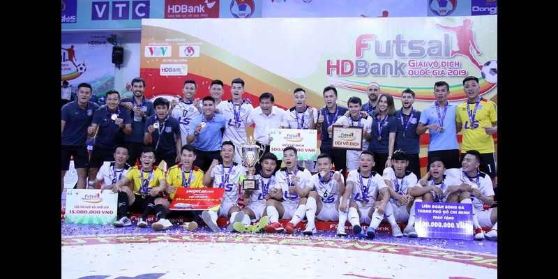 CLB Thái Sơn Bắc vô địch giải futsal Việt Nam mùa giải 2010